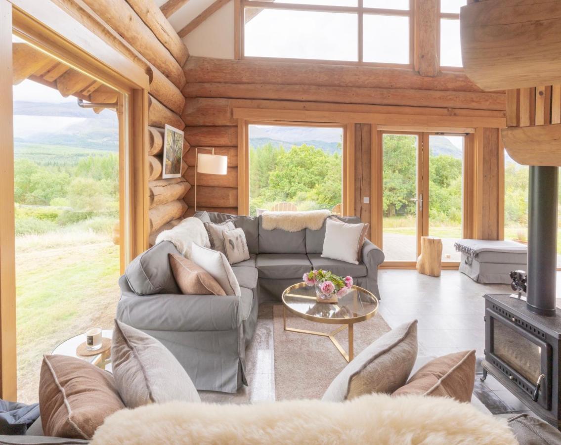 Wild Nurture Eco Luxury Offgrid Log Cabin Fort William Exterior foto